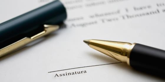 SNS contrata 2.200 novos enfermeiros em 2015