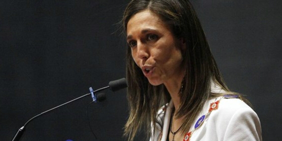 Bastonária aconselha enfermeiros a recusar trabalho extraordinário