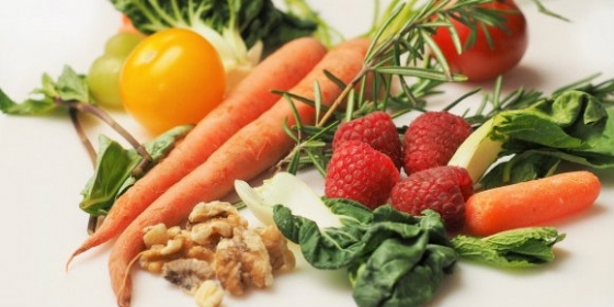 Metade das causas de morte e doença têm relação direta com alimentação