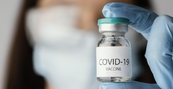 Vacinação COVID-19: Bastonária da Ordem dos Enfermeiros apela ao aproveitamento de recém-licenciados
