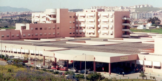 Hospital Fernando Fonseca está a contratar enfermeiros